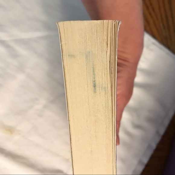 Book- The Omnivore’s Dilemma by Michael Pollan - Picture 6 of 7